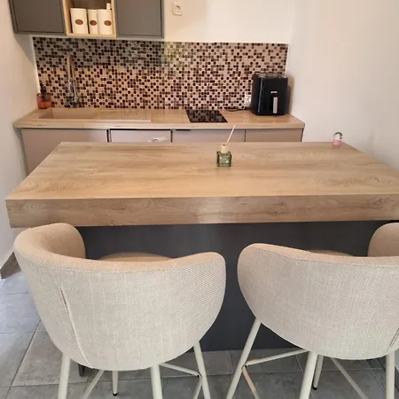 Apartma Ava Πορτορόζ